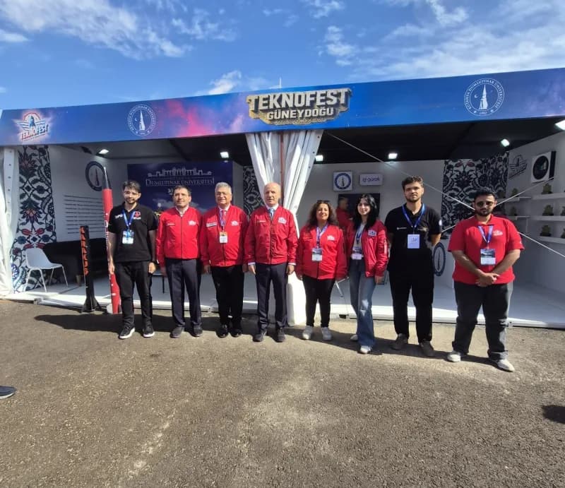 DPÜ takımlarının 2026 yılında da TEKNOFEST finallerinde yer aldığını belirten Kızıltoprak, 13 takımın finale kaldığını s