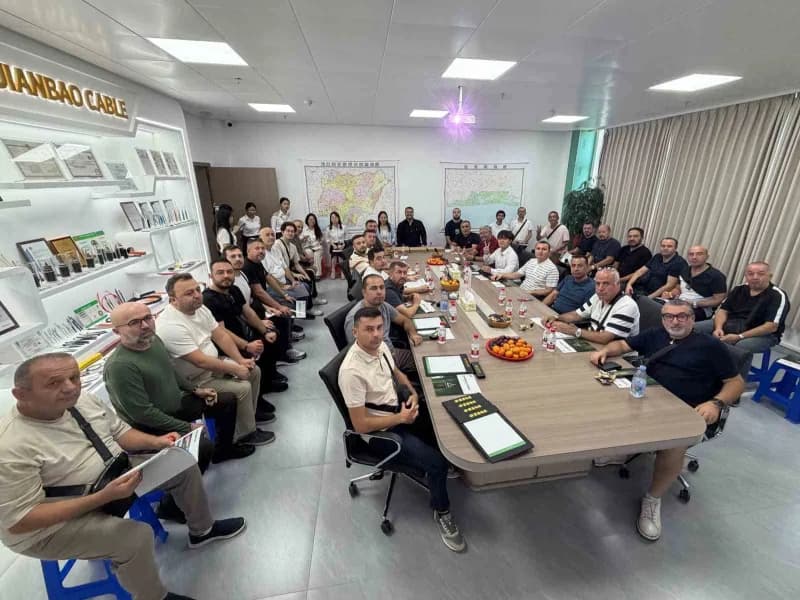 Denizli Ticaret Odası’nın (DTO) üyelerinden oluşan Denizli İş İnsanları heyeti, Çin’in Guangzhou ken