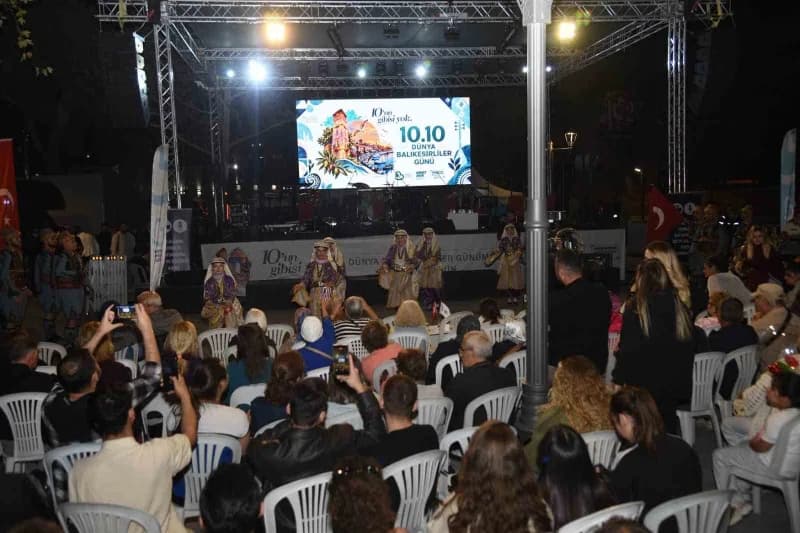 Dünya Balıkesirliler Günü coşkuyla kutlandı