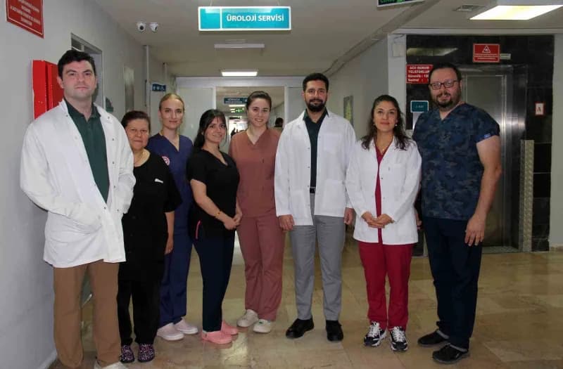 Üroloji uzmanları Op. Dr. Burhan Özdemir, Op. Dr. Ertürk Altun, Op. Dr. Olcay Yıldırım ve Op. Dr. Hakan Keskin’den oluşa