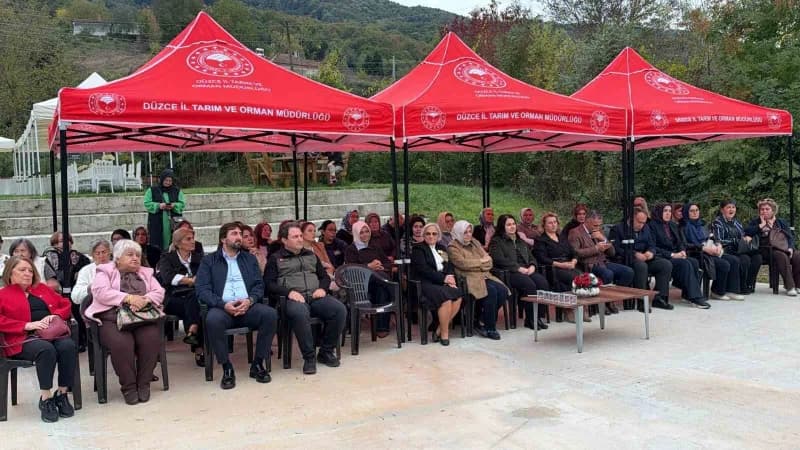 Düzce’de tamamı kadınlardan oluşan Güven Köyü Kadınları Tarımsal Kalkınma Kooperatifi, düzenlenen törenle açıldı.
