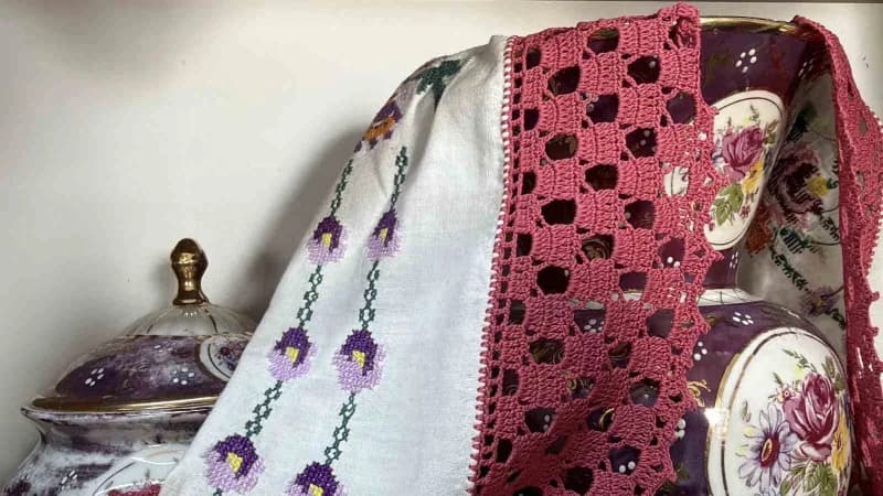 Düzce Tarihi Mahalle Pazarı'nda butik kafe işleten Gülsüm Nursen Şengün, Halk Eğitim Merkezi'nde aldığı kursla keşfettiğ