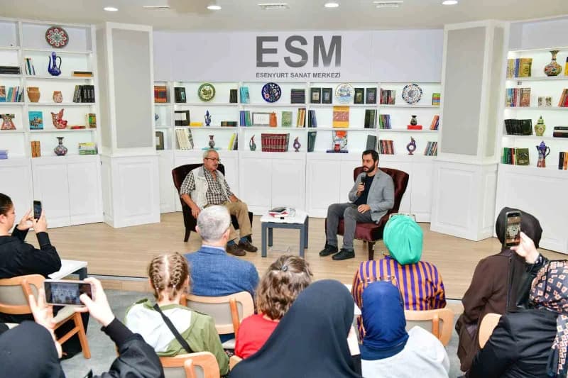 Esenyurt Belediyesi tarafından Esenyurt Sanat Merkezi’nde düzenlenen "Eslâfın İzinde Ebru Sergisi"nin açılışı ve söyleşi