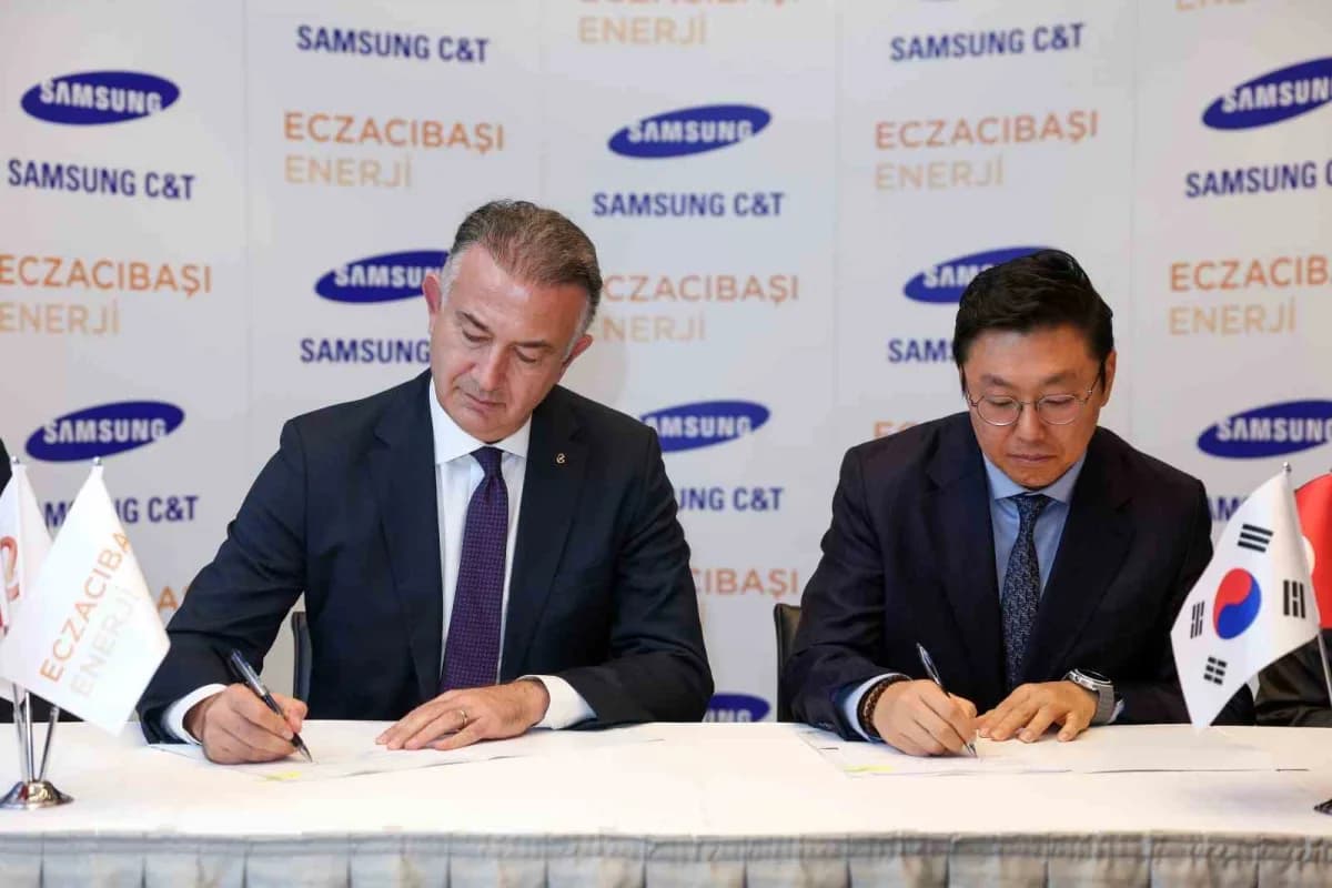 Eczacıbaşı Enerji Yatırımları ve Samsung C&T arasında yenilenebilir enerji iş birliği imza töreni İstanbul’da