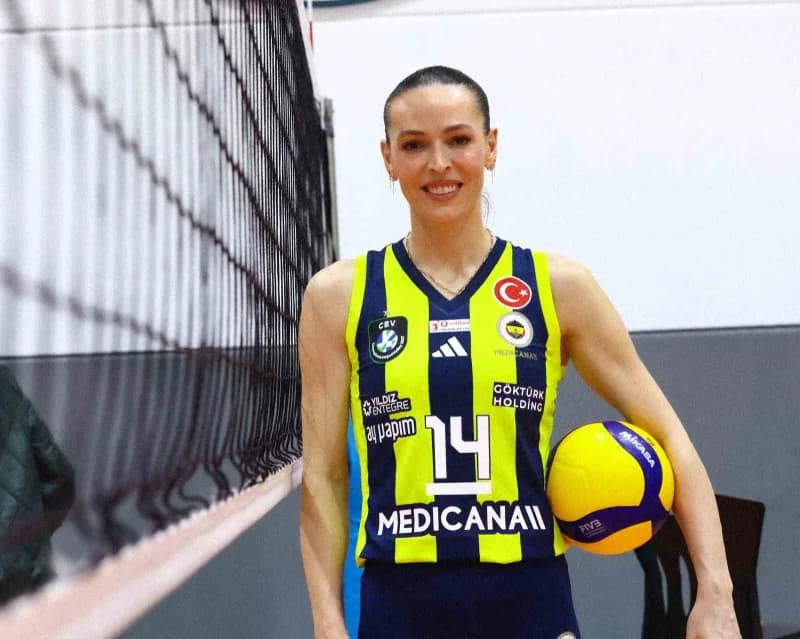 Fenerbahçe Medicana Kadın Voleybol Takımı Kaptanı Eda Erdem, İhlas Haber Ajansı (İHA) muhabirine açıklamalarda bulundu