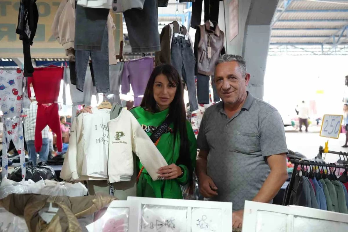 Edirne Balkan Pazarı’nda Bulgar turistlerin alışveriş yaptığı kalabalık pazar görüntüsü
