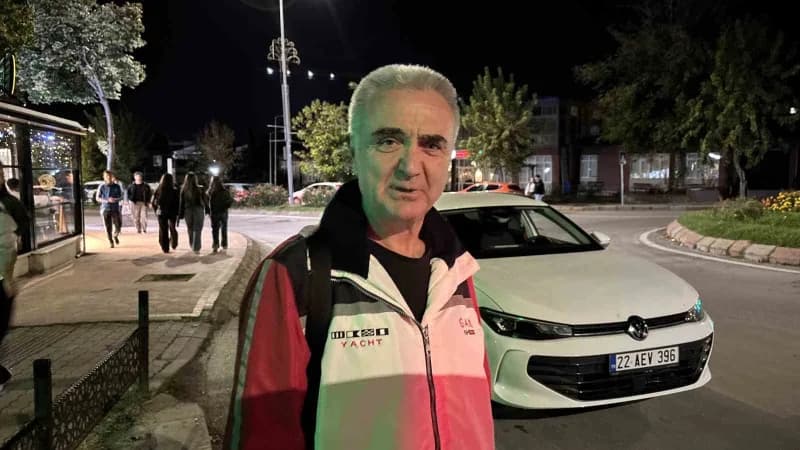 Edirne’de Trafik denetiminde ehliyetinin süresinin dolduğunu öğrenen sürücü: "Güzel bir doğum günü hediyesi oldu"