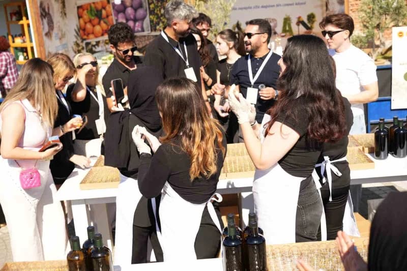 Edremit Ticaret Odası (ETO) öncülüğünde, III. Edremit Zeytinyağı Tadım Festivali-festolive kapsamında düzenlenen "En Büy
