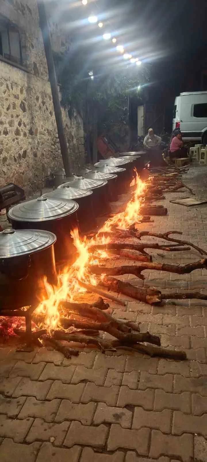 Kızılkeçili Hayrı