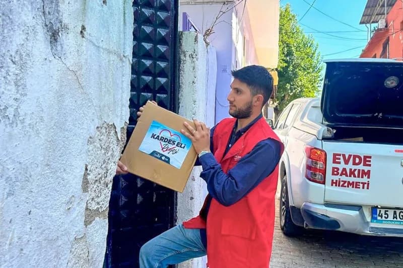 Efeler’in projesi ihtiyaç sahibi aileleri sevindiriyor