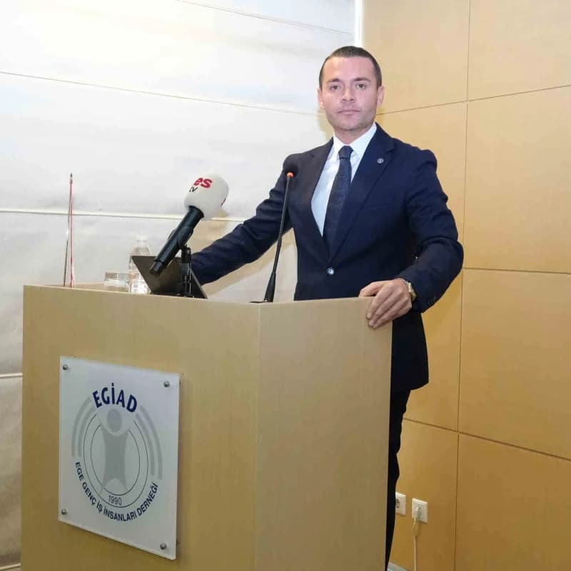 EGİAD Yönetim Kurulu Başkanı m. Kaan Özhelvacı