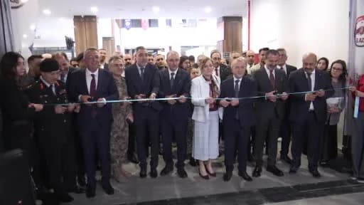 Elazığ Bilimfest etkinliğinde Ahmet Tevfik Ozan Fuar ve Kongre Merkezi’nde kurulan bilim ve teknoloji atölyeleri