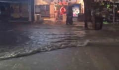 Elazığ’da ekim ayının ilk 13 gününde etkili olan yoğun yağış sonrası oluşan su birikintileri ve yağış manzarası