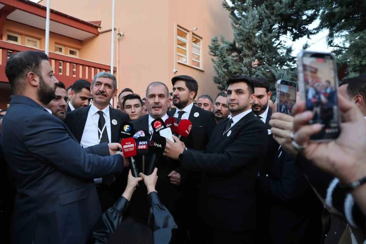 Elazığ Ticaret ve Sanayi Odası seçimlerinde oy kullanma işlemi Koç İlkokulu’nda yapıldı