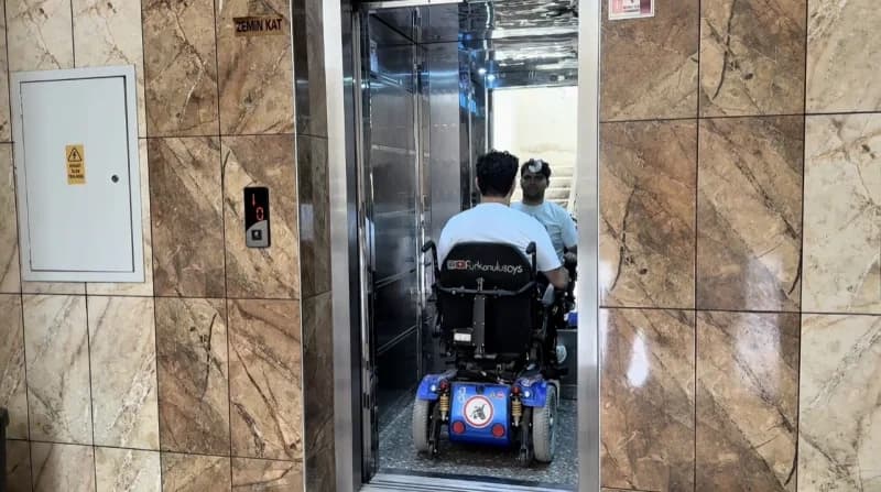 Deprem korkusunu engeli nedeniyle daha ağır yaşıyor