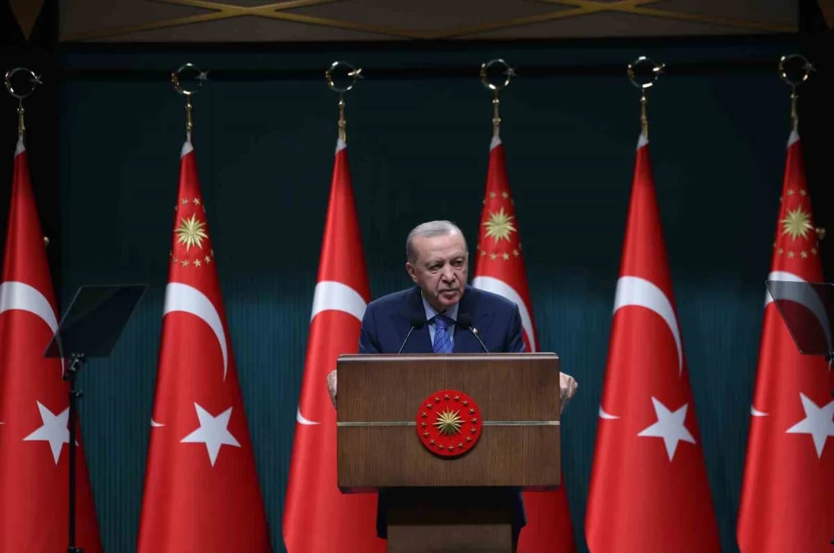 Cumhurbaşkanı Recep Tayyip Erdoğan, Cumhurbaşkanlığı Külliyesinde gerçekleştirilen Kabine Toplantısı