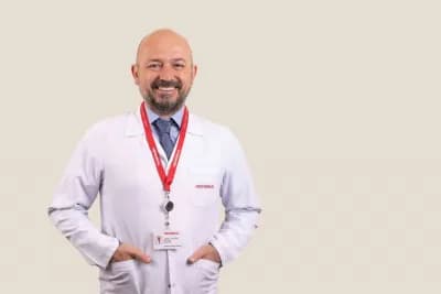 Erkeklerde meme kanseri hakkında bilgi veren Prof. Dr. Alihan Gürkan