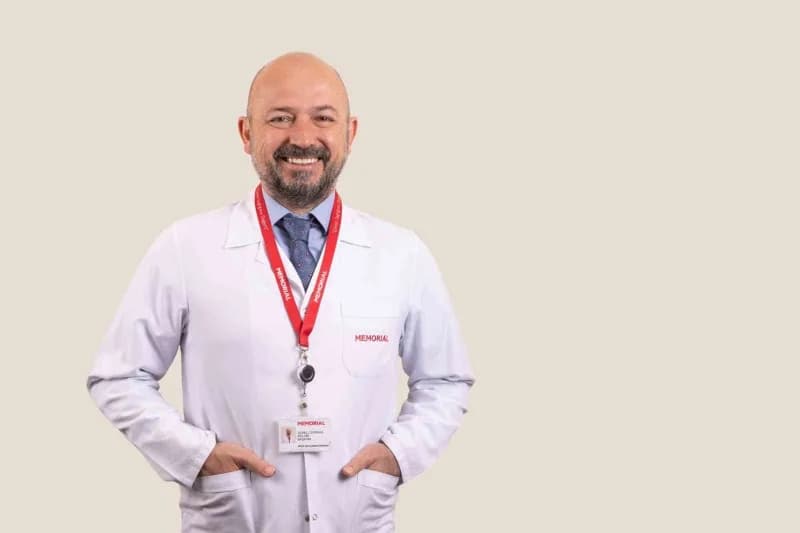 Erkeklerde meme kanseri hakkında bilgi veren Prof. Dr. Alihan Gürkan