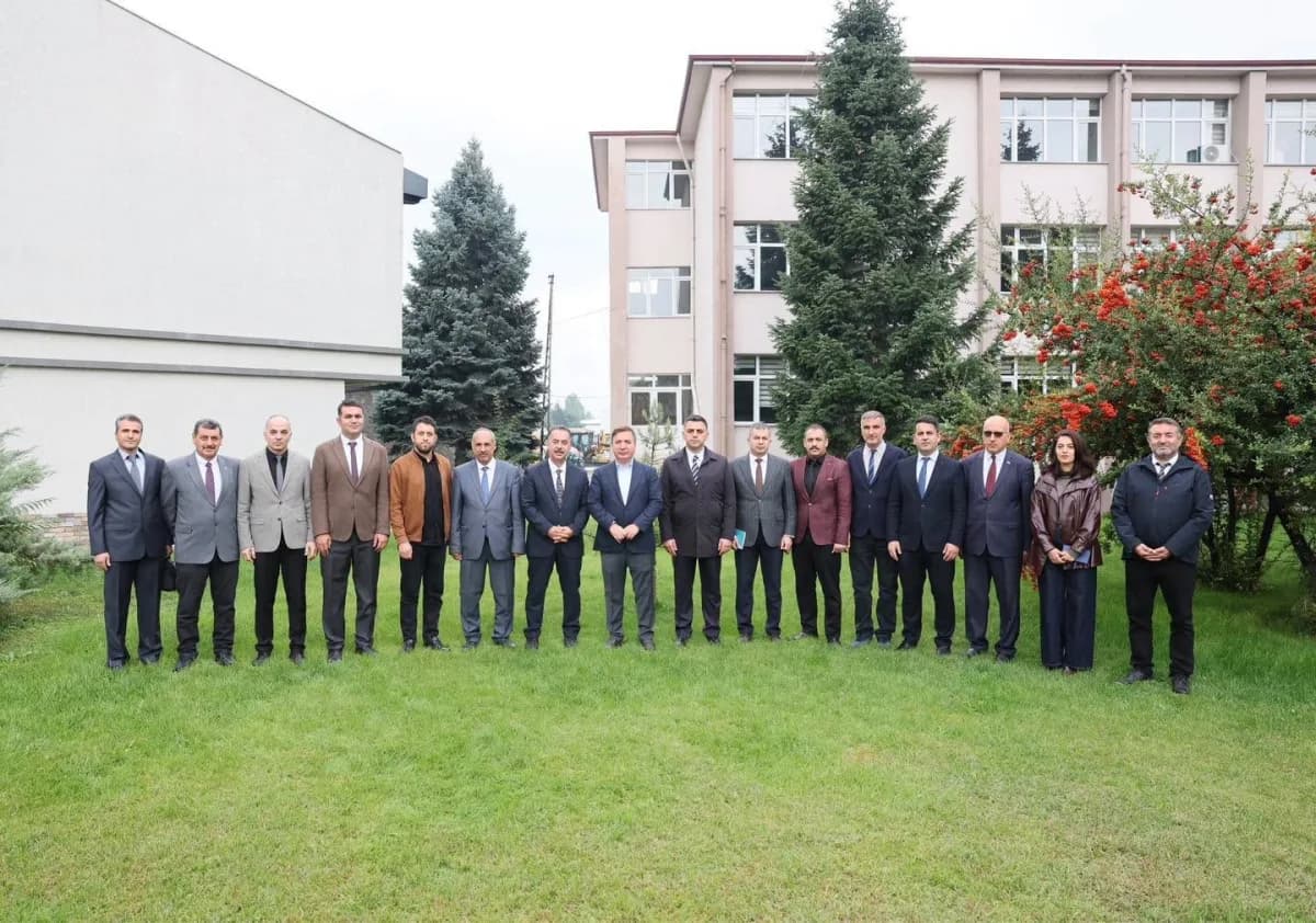 Vali Hamza Aydoğdu başkanlığında, İl Özel İdaresinin 2026 yılı çalışmalarının ve devam eden projelerinin değerlendirildi