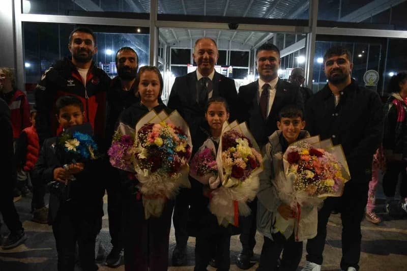 Bosna Hersek’in başkenti Saraybosna’da yapılan Süper Minikler Balkan Judo Şampiyonasında şampiyon ol
