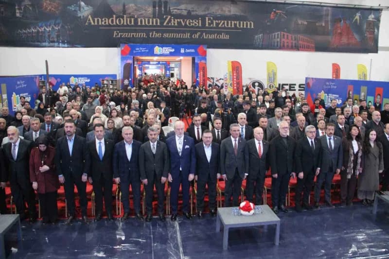 Doğu Anadolu Erzurum 8. Kitap Fuarı, Recep Tayyip Erdoğan Fuar Merkezi’nde düzenlenen törenle kapıla