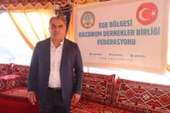 İzmir’de Erzurum Tanıtım Günleri kapsamında yöresel lezzetlerin ve kültürel ürünlerin sergilendiği stantlar