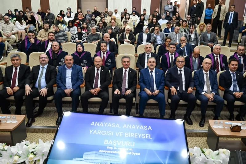 Erzurum Teknik Üniversitesi (ETÜ) 2026-2027 Akademik Yılı Açılış Töreni, Prof. Dr. Muammer Yaylalı Konferans Salonu'nda