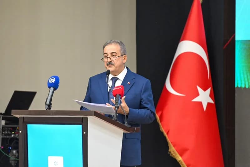 Anayasa Mahkemesi Üyesi ve Sayıştay Eski Başkanı Doç. Dr. Recai Akyel