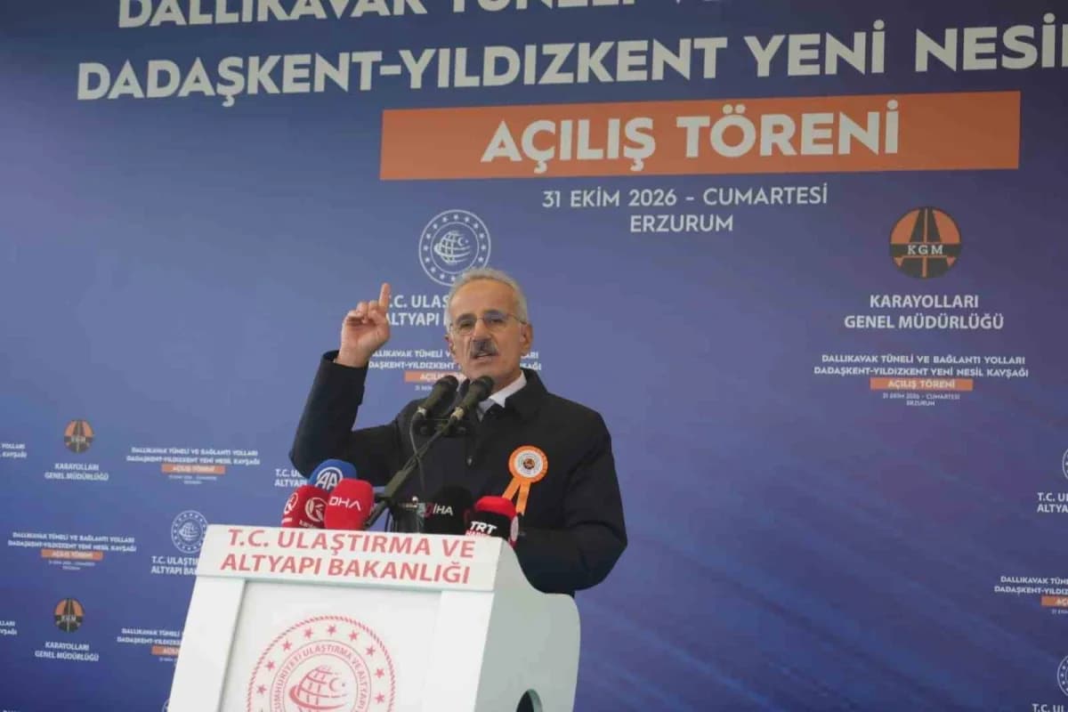 Erzurum’da Dallıkavak Tüneli ve yeni nesil kavşak açılış töreninden görüntü