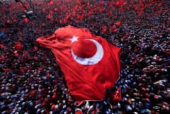 Esenler’de açılan Al Sancağın Gölgesinde Anadolu fotoğraf sergisinden bir kare