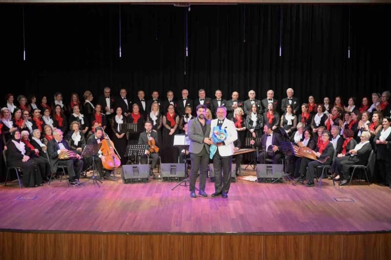 Esenyurt Belediyesi'nce Cumhuriyet'in kuruluşunun 103. Yıl dönümü dolayısıyla düzenlenen konserde, K