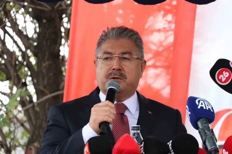 Eskişehir Valisi Dr. Erdinç Yılmaz