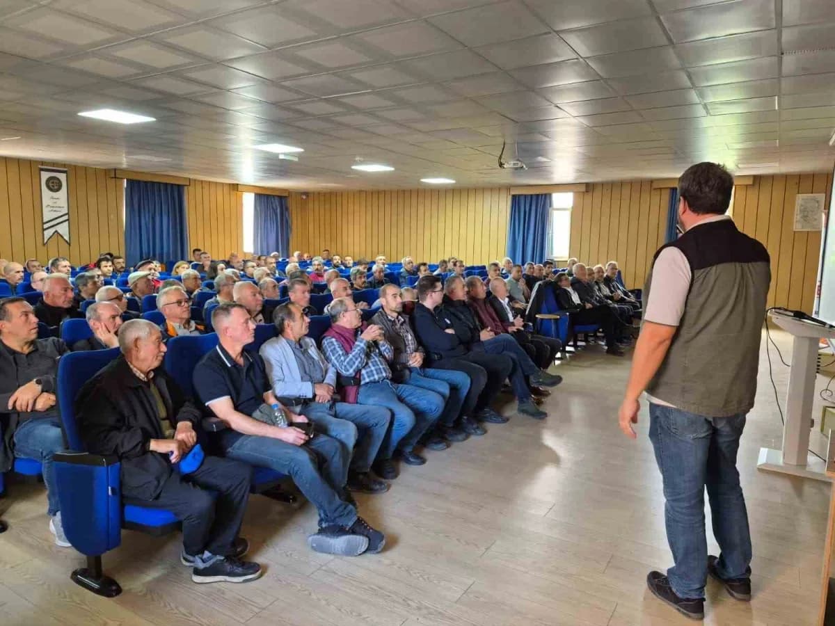 Orman Bölge Müdürlüğü ve Eskişehir İl Arı Yetiştiricileri Birliği iş birliğiyle arıcılara yönelik kapsamlı bir "Orman ya