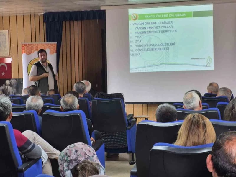 Orman Bölge Müdürlüğü ve Eskişehir İl Arı Yetiştiricileri Birliği iş birliğiyle arıcılara yönelik kapsamlı bir "Orman ya