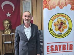 Eskişehir’de arıcılar bahar yağışları sonrası yüksek verimli bal üretimi yapıyor