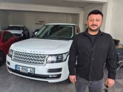 Eskişehir'de elektrikli araçlara olan yoğun talebi gösteren oto galerisi
