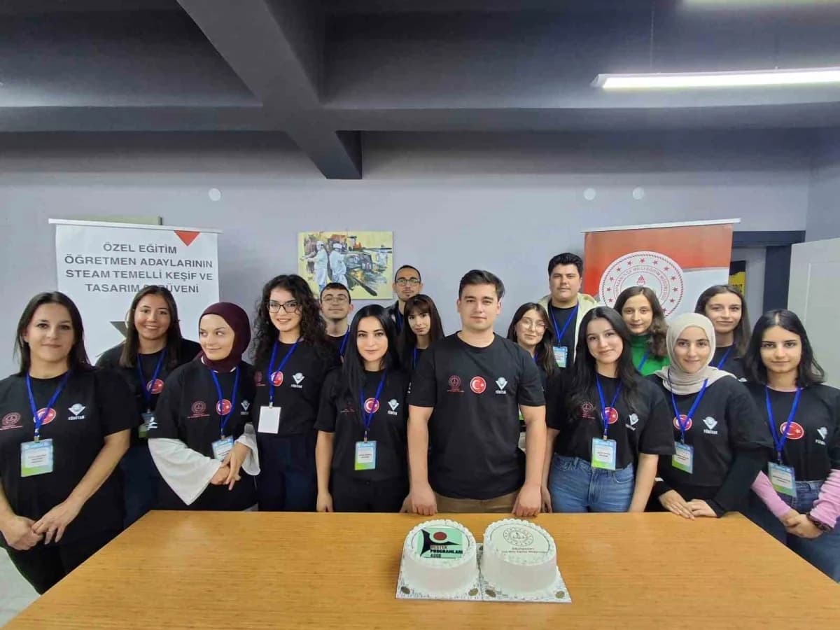 Eskişehir’de Özel Eğitim Öğretmen adayları, Özel eğitimde STEAM heyecanı keşfettiler, tasarladılar ve ürettiler