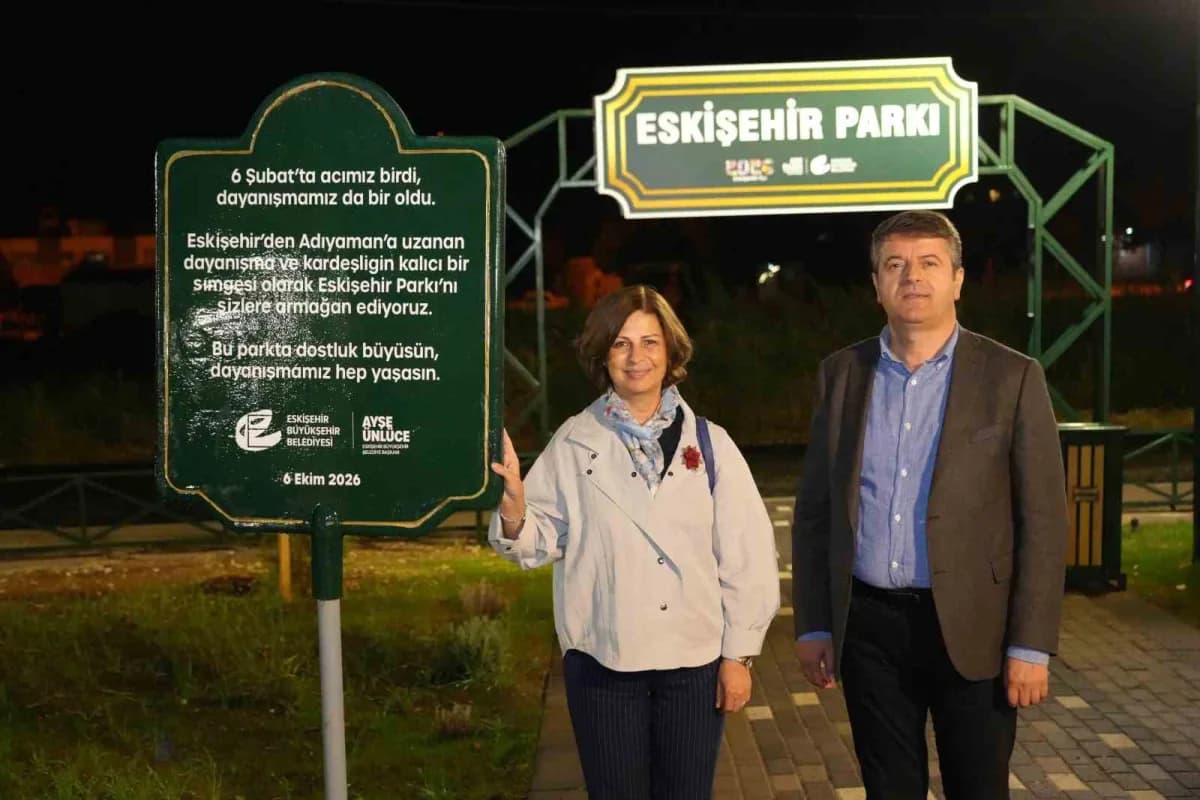 Adıyaman Yeni Mahalle’de açılan 15 bin metrekarelik Eskişehir Parkı açılış töreninden görüntü