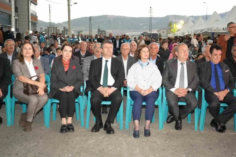 Eskişehir Büyükşehir Belediyesi tarafından Adıyaman’da yapımı tamamlanan 15 bin 200 metrekarelik Eskişehir Parkı, düzenl