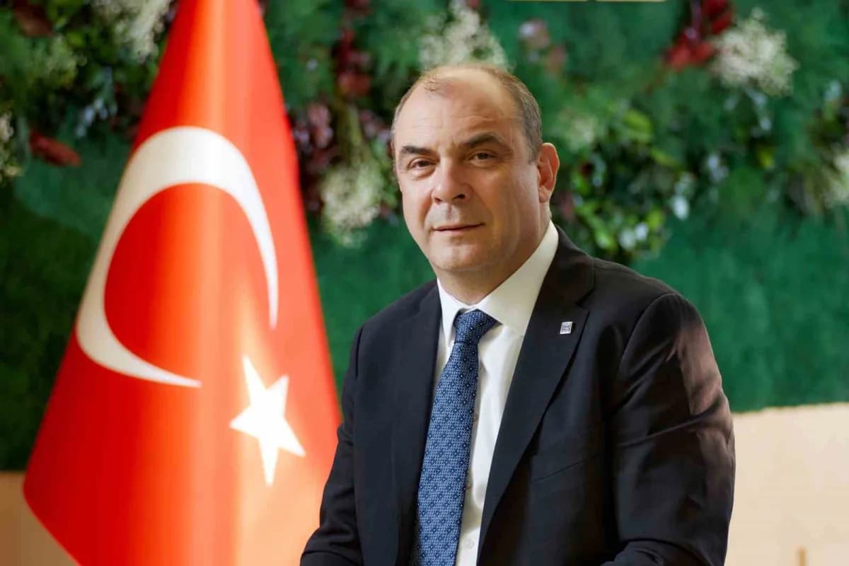 Eskişehir Sanayi Odası binası ve yeşil dönüşüm temalı görsel