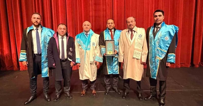 Erzurum Teknik Üniversitesi Matematik Bölümü öğretim üyesi Prof. Dr. Murat Çağlar ve doktora tezi danışmanlığı