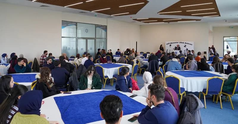 Erzurum Teknik Üniversitesi (ETÜ) mezunları, Kariyer Planlama Uygulama ve Araştırma Merkezi (KARPAM) tarafından düzenlen