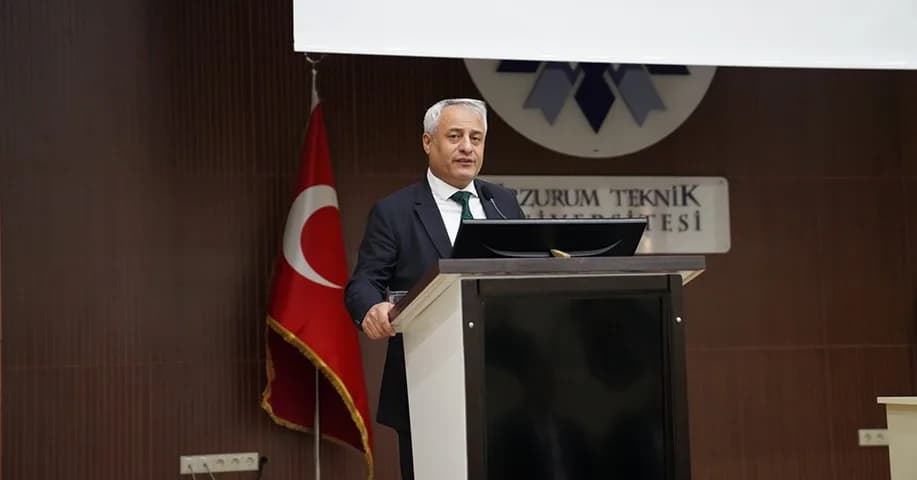 Erzurum Teknik Üniversitesinde (ETÜ), “Terörsüz Türkiye: Tarihsel Süreç, Demokratikleşme ve Hukuk Devleti” konulu panel