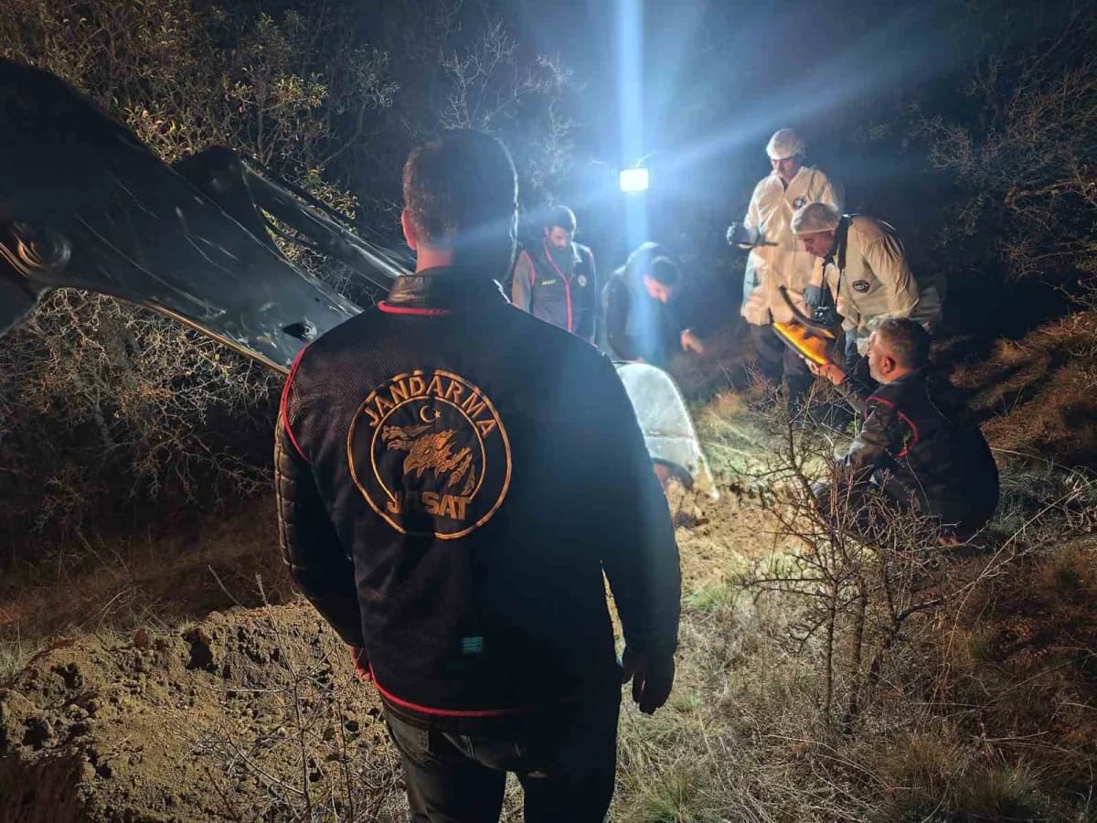 Adalet Bakanı Akın Gürlek, faili meçhul cinayetlerin aydınlatılmasıyla ilgili açıklama yapıyor