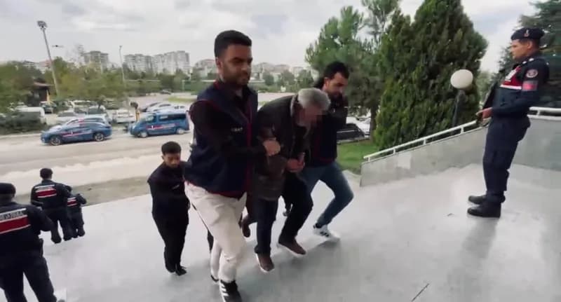 Adalet Bakanı Akın Gürlek, faili Meçhul olayların aydınlatılmasına yönelik çalışmalar çerçevesinde Kırşehir ve Samsun'da
