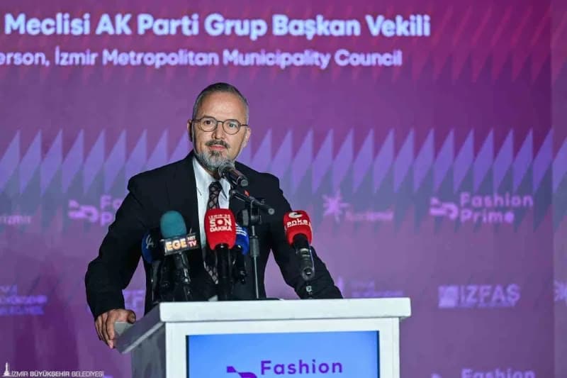 İzmir Büyükşehir Belediye Meclisi AK Parti Grup Başkanvekili Hakan Yıldız