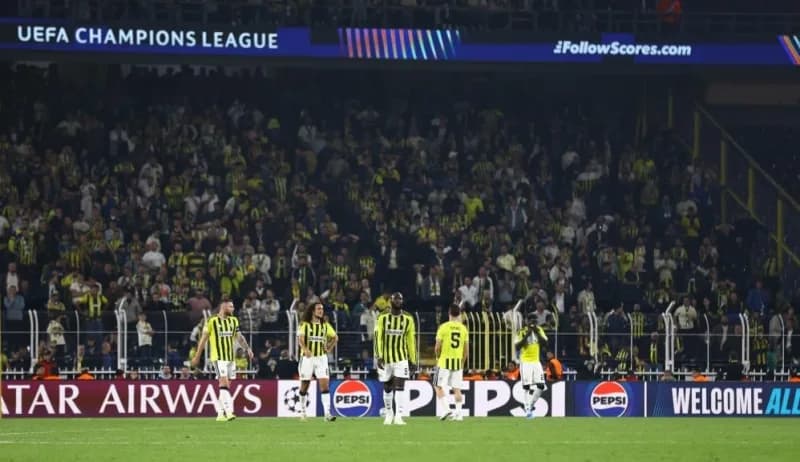"Fenerbahçe taraftarında şampiyonluk beklentisi kronik strese dönüştü"