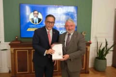 Filipinler Ankara Büyükelçisi Jaime Ramon T. Ascalon Jr. ve Çorum Belediye Başkanı Dr. Halil