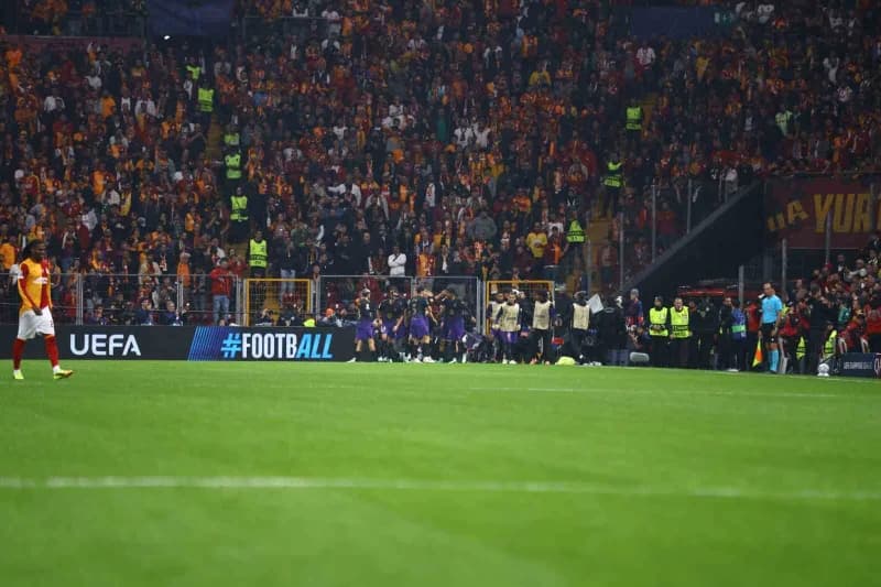 UEFA Şampiyonlar Ligi: Galatasaray: 1 - Barcelona: 4 (Maç sonucu)