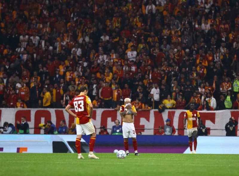 UEFA Şampiyonlar Ligi: Galatasaray: 1 - Barcelona: 4 (Maç sonucu)
